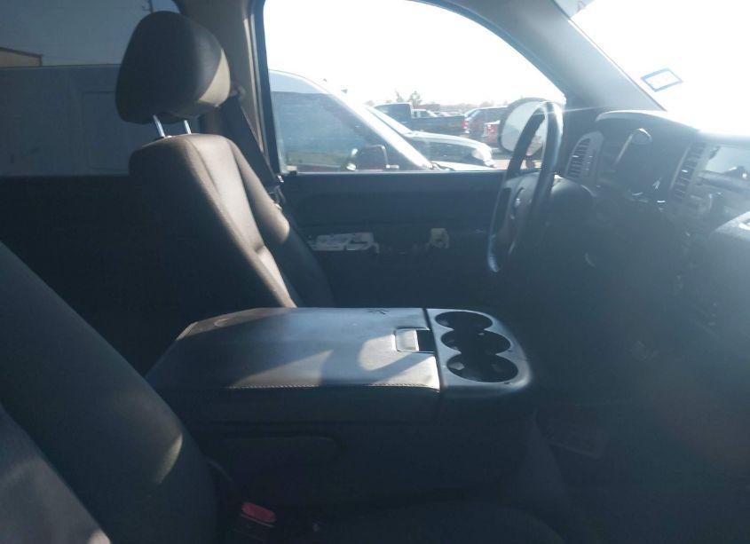 Photo 5 of 2013 Chevrolet Silverado 1500 LT (VIN 3GCPCSE08DG371354)