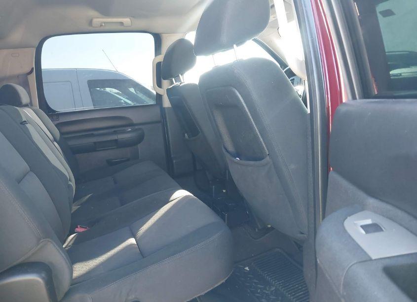 Photo 8 of 2013 Chevrolet Silverado 1500 LT (VIN 3GCPCSE08DG371354)
