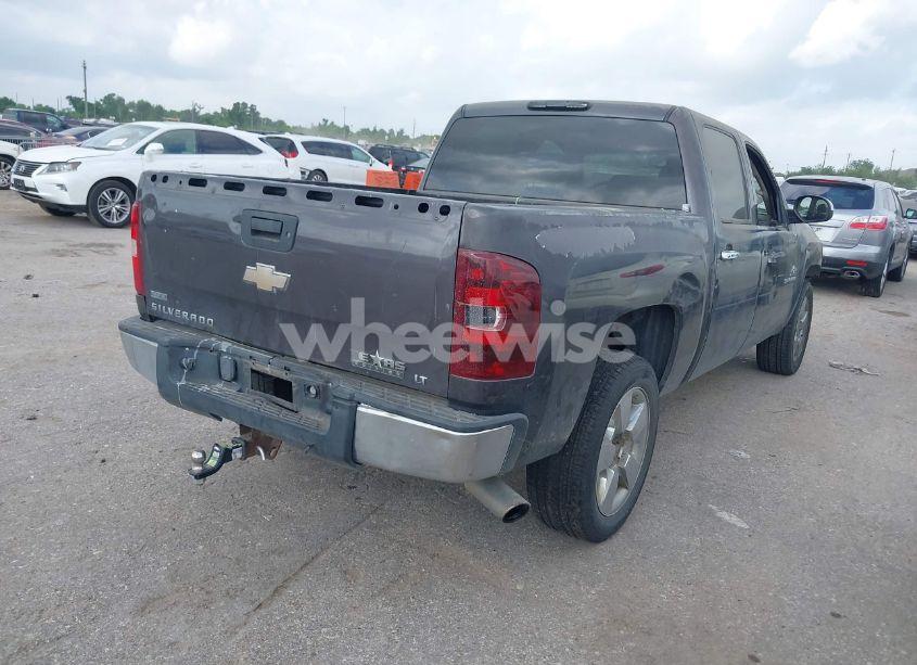 Photo 4 of 2011 Chevrolet Silverado 1500 LT (VIN 3GCPCSE09BG146325)
