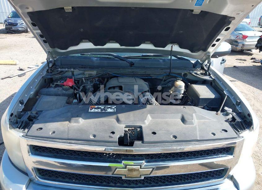 Photo 10 of 2011 Chevrolet Silverado 1500 LT (VIN 3GCPCSE09BG341003)
