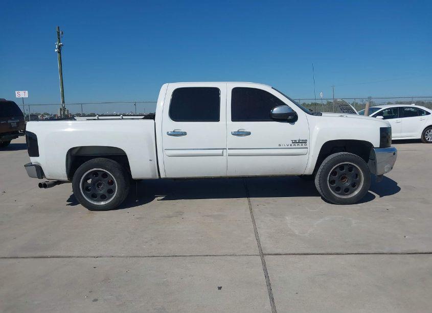 Photo 13 of 2012 Chevrolet Silverado 1500 LT (VIN 3GCPCSE09CG158170)