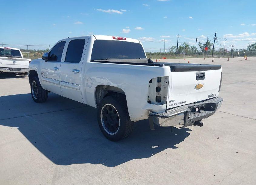 Photo 3 of 2012 Chevrolet Silverado 1500 LT (VIN 3GCPCSE09CG158170)