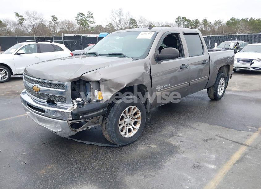 Photo 2 of 2013 Chevrolet Silverado 1500 LT (VIN 3GCPCSE09DG209913)
