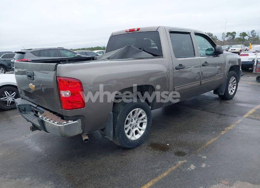 Photo 4 of 2013 Chevrolet Silverado 1500 LT (VIN 3GCPCSE09DG209913)