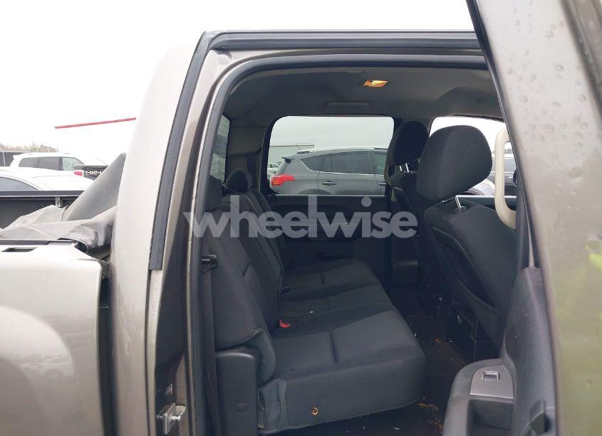 Photo 8 of 2013 Chevrolet Silverado 1500 LT (VIN 3GCPCSE09DG209913)