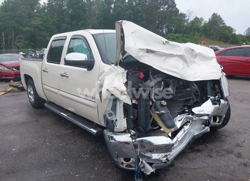 2013 Chevrolet Silverado 1500 LT (VIN 3GCPCSE09DG367202) main photo