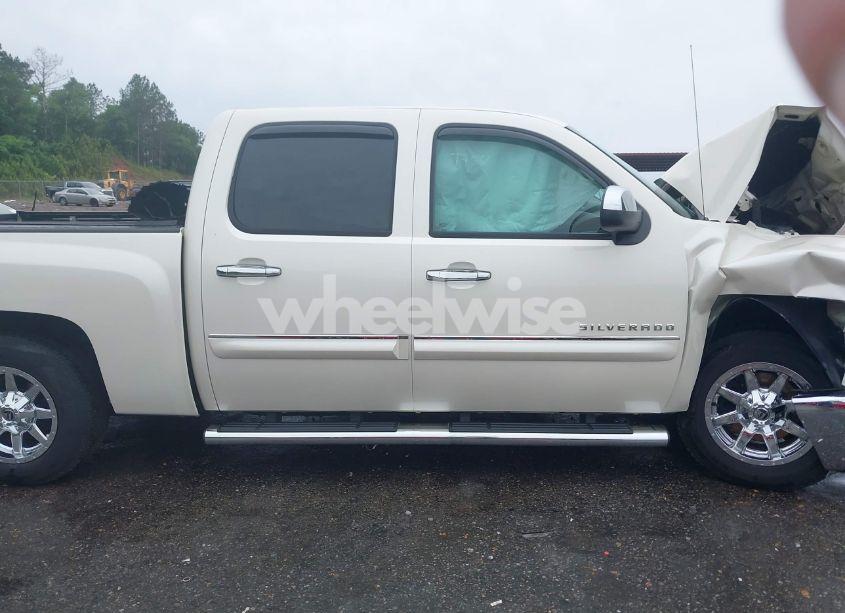 Photo 13 of 2013 Chevrolet Silverado 1500 LT (VIN 3GCPCSE09DG367202)
