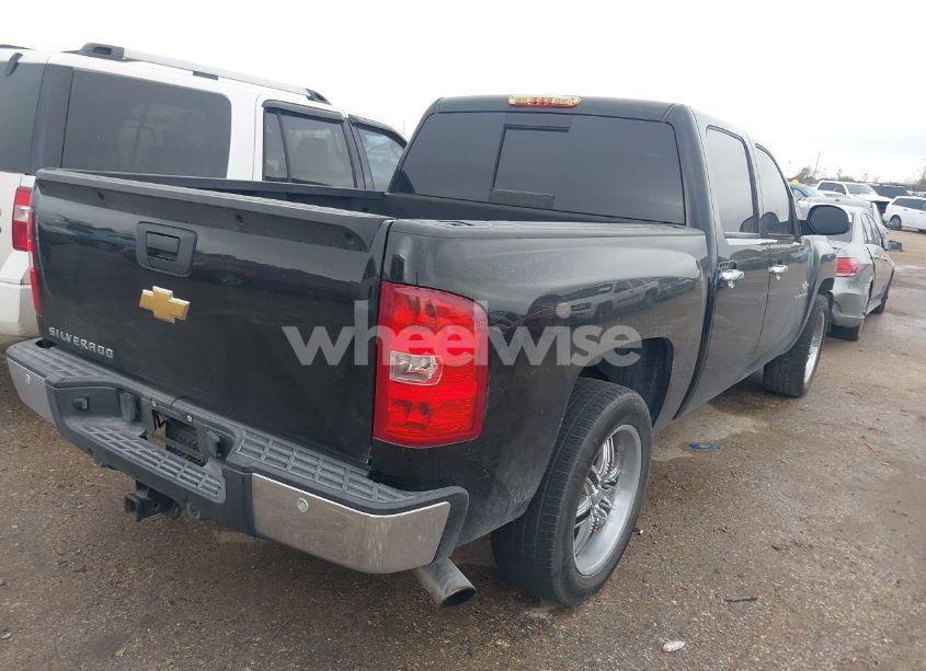 Photo 4 of 2011 Chevrolet Silverado 1500 LT (VIN 3GCPCSE0XBG391263)