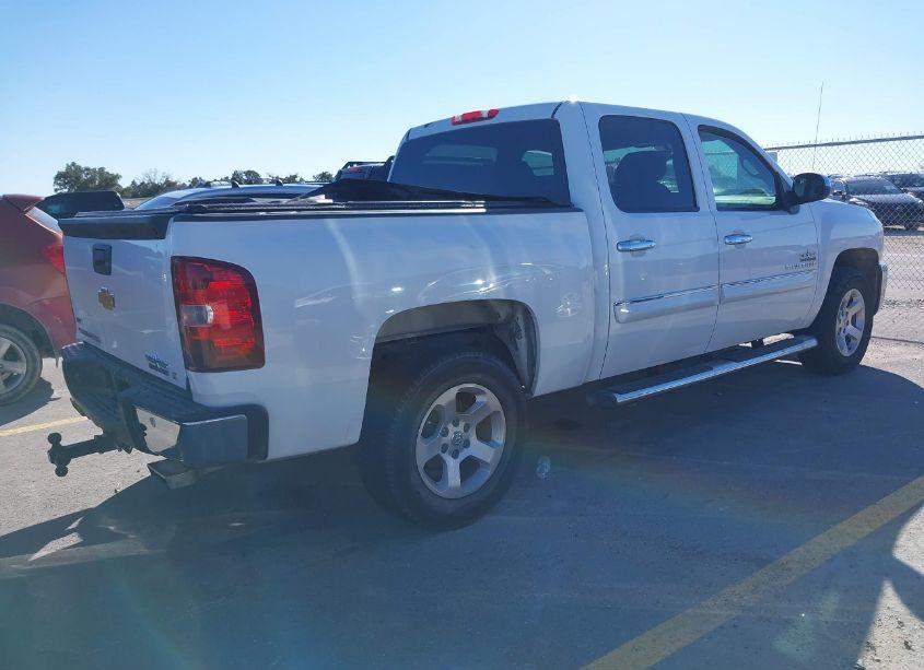 Photo 4 of 2012 Chevrolet Silverado 1500 LT (VIN 3GCPCSE0XCG116204)