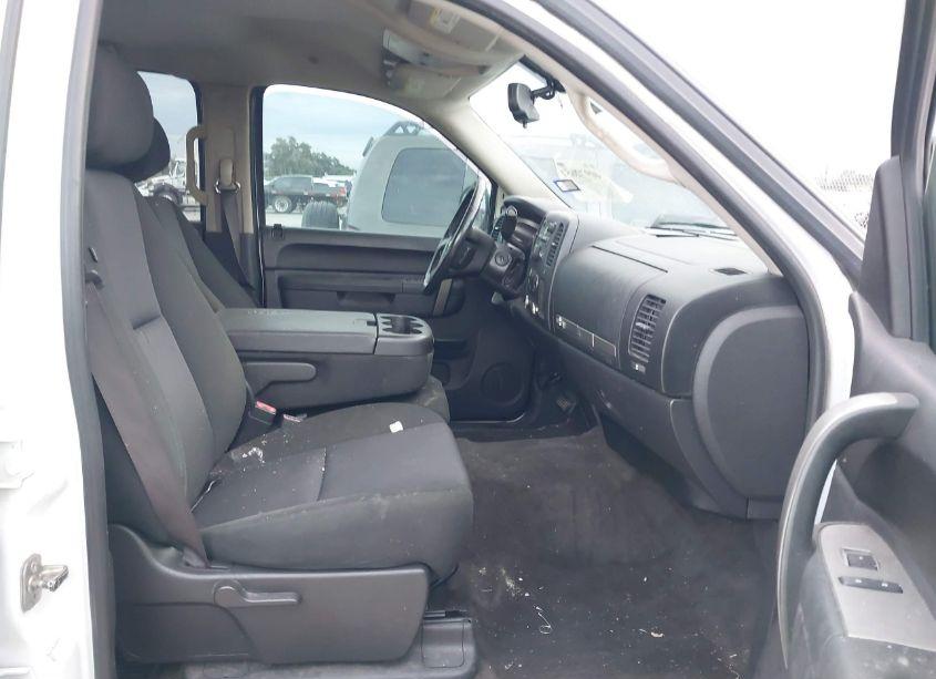 Photo 5 of 2012 Chevrolet Silverado 1500 LT (VIN 3GCPCSE0XCG116204)