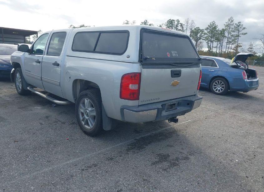Photo 3 of 2013 Chevrolet Silverado 1500 LT (VIN 3GCPCSE0XDG207118)