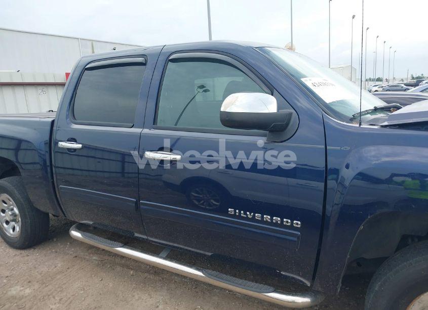 Photo 14 of 2011 Chevrolet Silverado 1500 LT (VIN 3GCPCSEA3BG134616)