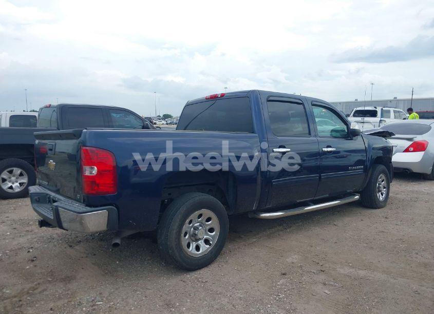 Photo 4 of 2011 Chevrolet Silverado 1500 LT (VIN 3GCPCSEA3BG134616)
