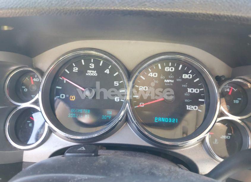 Photo 7 of 2011 Chevrolet Silverado 1500 LT (VIN 3GCPCSEA3BG136771)