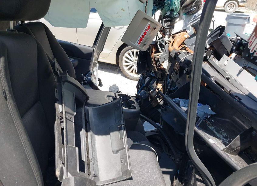 Photo 5 of 2011 Chevrolet Silverado 1500 LT (VIN 3GCPCSEA5BG109121)