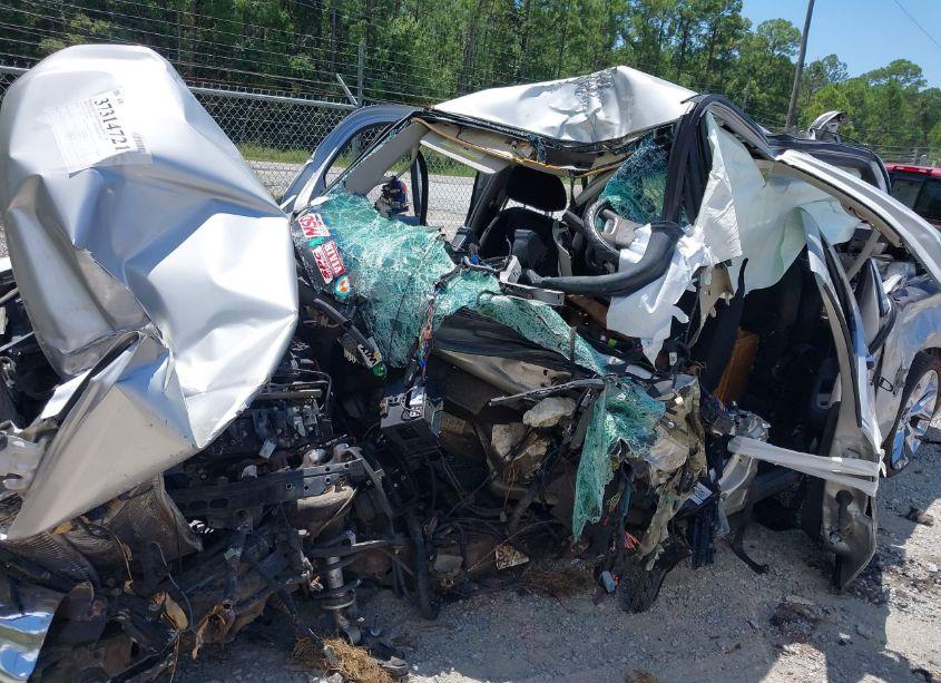 Photo 6 of 2011 Chevrolet Silverado 1500 LT (VIN 3GCPCSEA5BG109121)