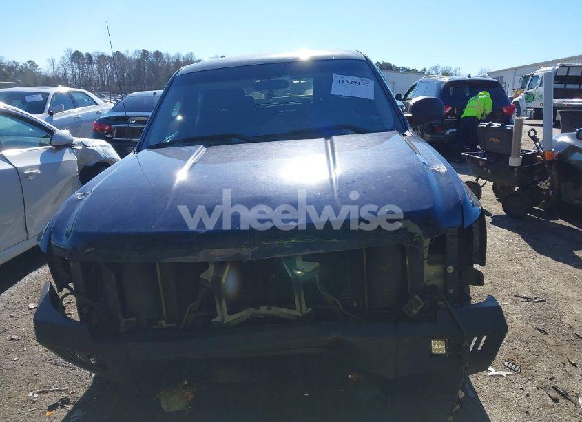 Photo 12 of 2011 Chevrolet Silverado 1500 LT (VIN 3GCPCSEA8BG107363)