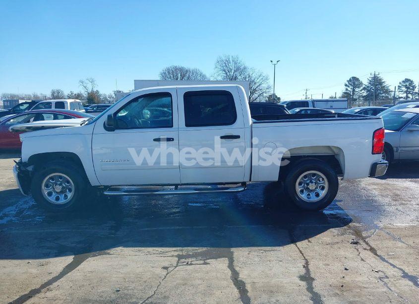 Photo 15 of 2011 Chevrolet Silverado 1500 LT (VIN 3GCPCSEA9BG135463)