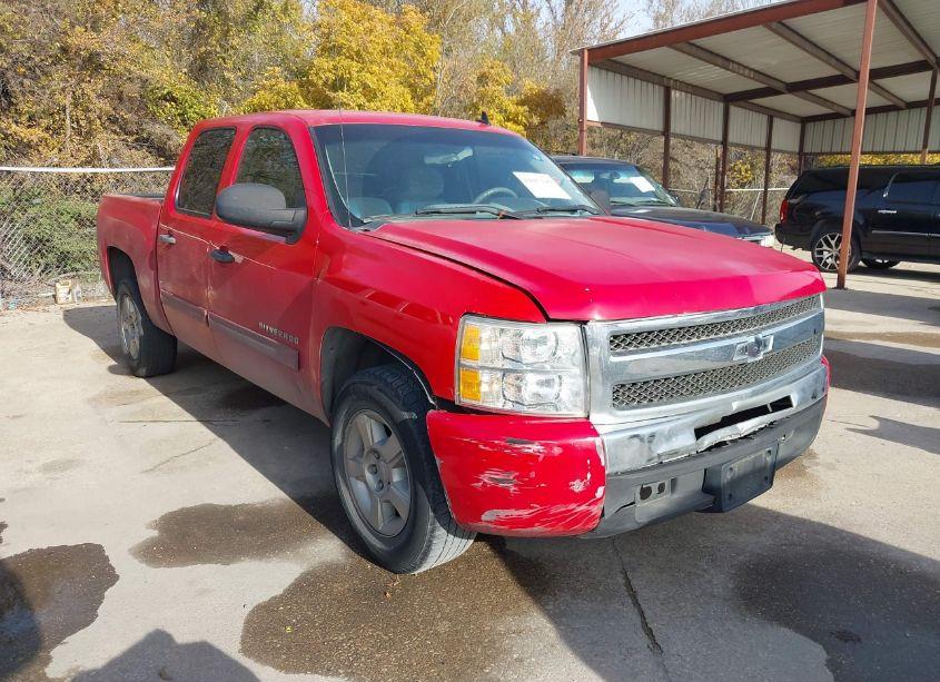 2013 Chevrolet Silverado 1500 LT (VIN 3GCPCSEA9DG114504) main photo