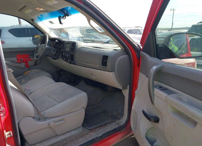 Photo 5 of 2013 Chevrolet Silverado 1500 LT (VIN 3GCPCSEA9DG114504)