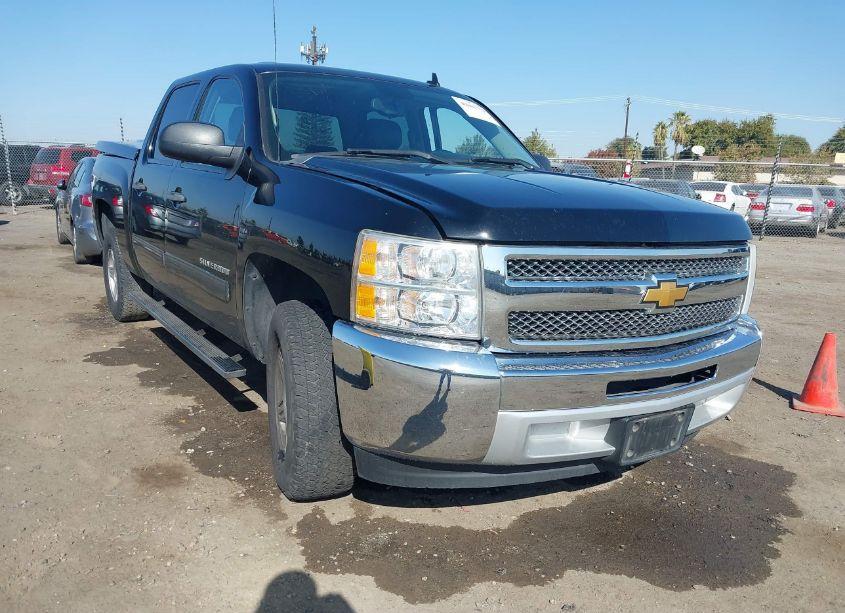2013 Chevrolet Silverado 1500 LT (VIN 3GCPCSEA9DG359867) main photo