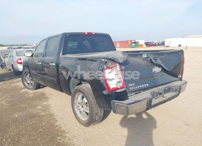 Photo 3 of 2011 Chevrolet Silverado 1500 LT (VIN 3GCPCSEAXBG115254)