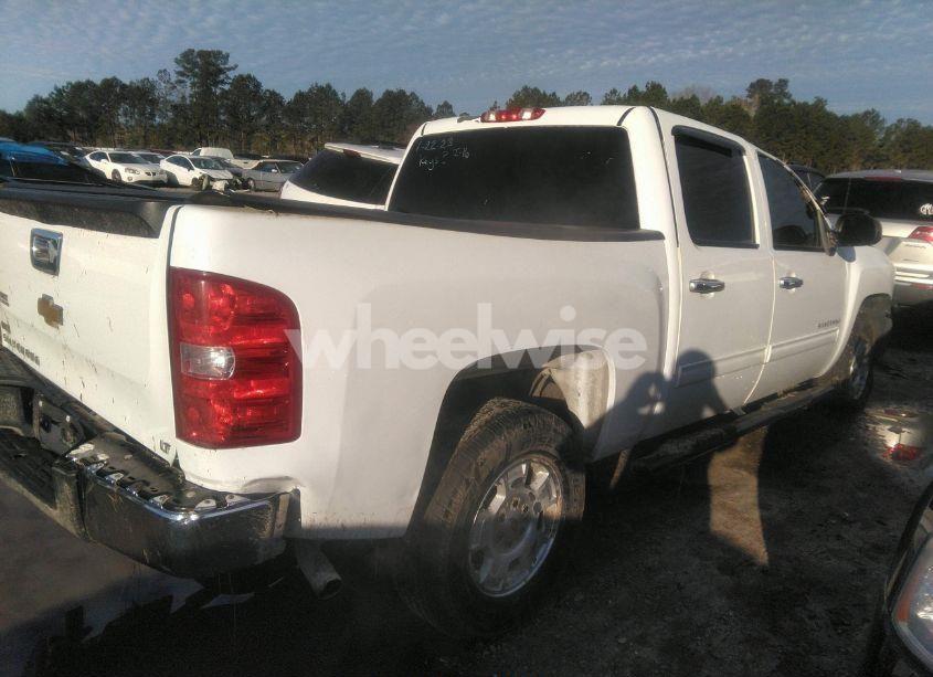 Photo 4 of 2012 Chevrolet Silverado 1500 LT (VIN 3GCPCSEAXCG113683)
