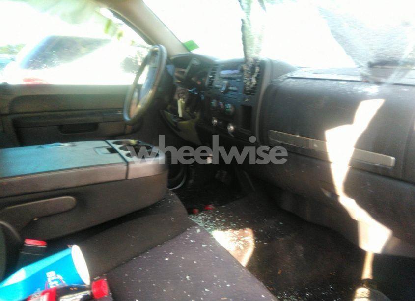 Photo 5 of 2012 Chevrolet Silverado 1500 LT (VIN 3GCPCSEAXCG113683)