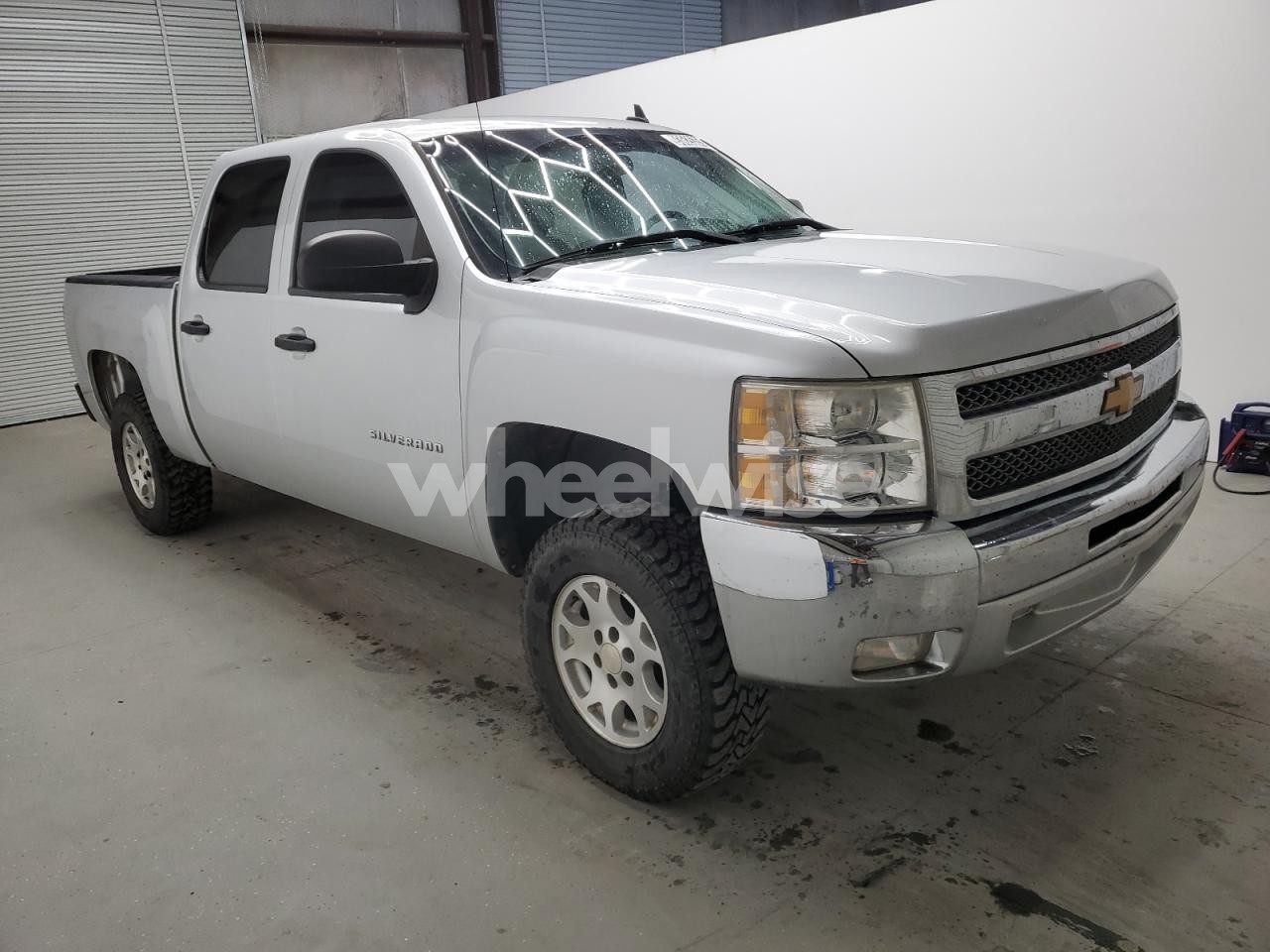 Photo 4 of 2012 CHEVROLET SILVERADO C1500 LT (VIN 3GCPCSEAXCG237372)