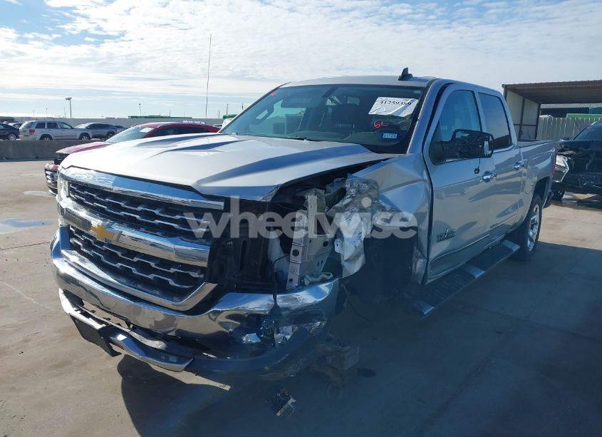 Photo 2 of 2017 Chevrolet Silverado 1500 1LZ (VIN 3GCPCSEC1HG482764)