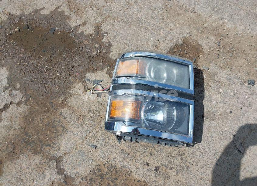 Photo 12 of 2015 Chevrolet Silverado 1500 1LZ (VIN 3GCPCSEC3FG298407)