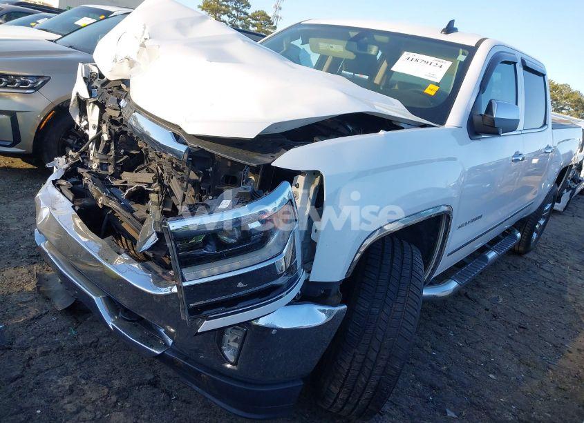 Photo 2 of 2017 Chevrolet Silverado 1500 1LZ (VIN 3GCPCSEC3HG447580)