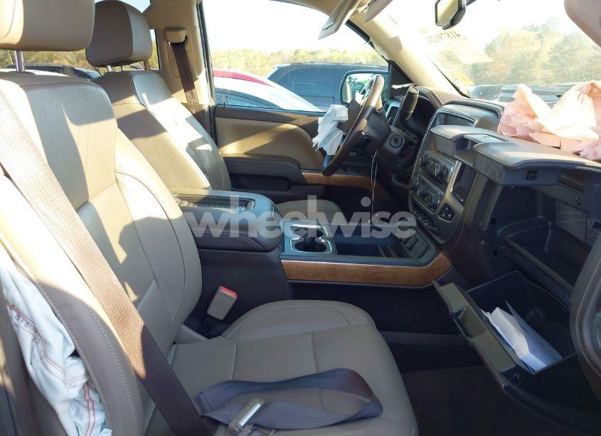 Photo 5 of 2017 Chevrolet Silverado 1500 1LZ (VIN 3GCPCSEC3HG447580)