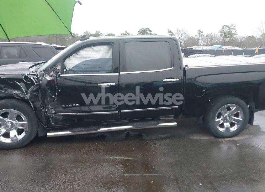 Photo 15 of 2018 Chevrolet Silverado 1500 1LZ (VIN 3GCPCSEC3JG630340)