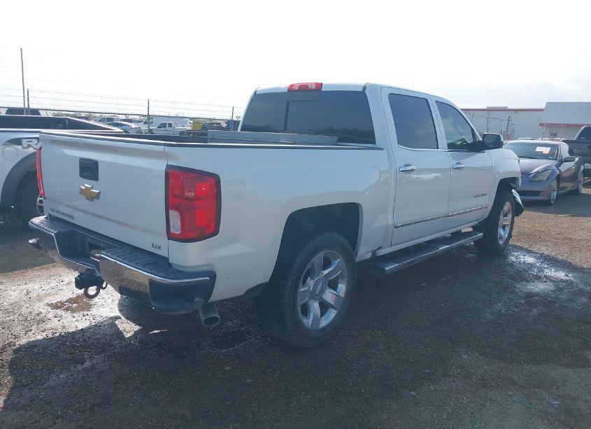 Photo 4 of 2016 Chevrolet Silverado 1500 1LZ (VIN 3GCPCSEC4GG213236)