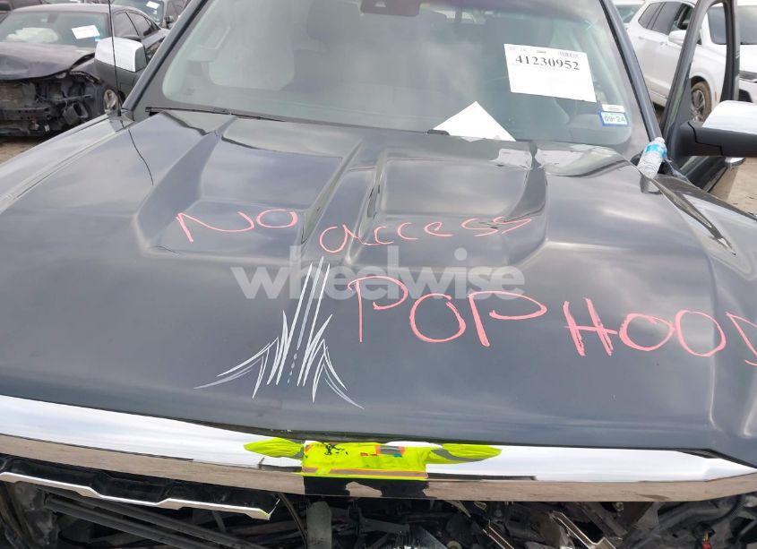 Photo 10 of 2018 Chevrolet Silverado 1500 1LZ (VIN 3GCPCSEC4JG194405)