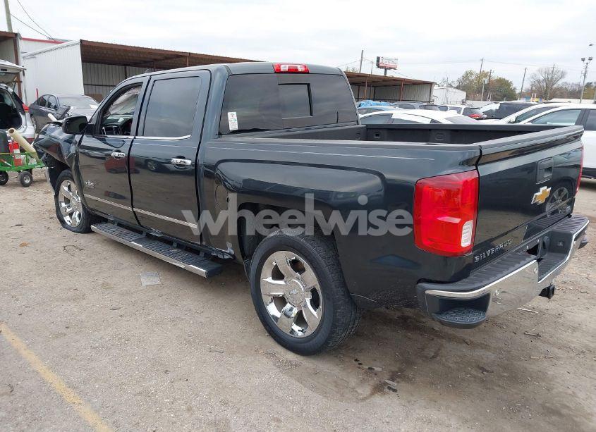 Photo 3 of 2018 Chevrolet Silverado 1500 1LZ (VIN 3GCPCSEC4JG194405)