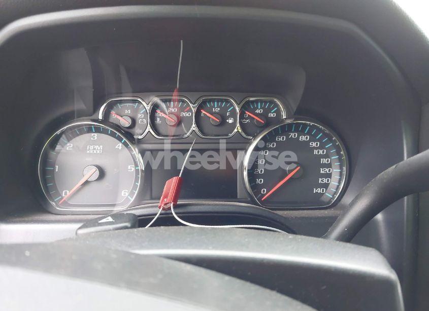 Photo 7 of 2018 Chevrolet Silverado 1500 1LZ (VIN 3GCPCSEC4JG194405)