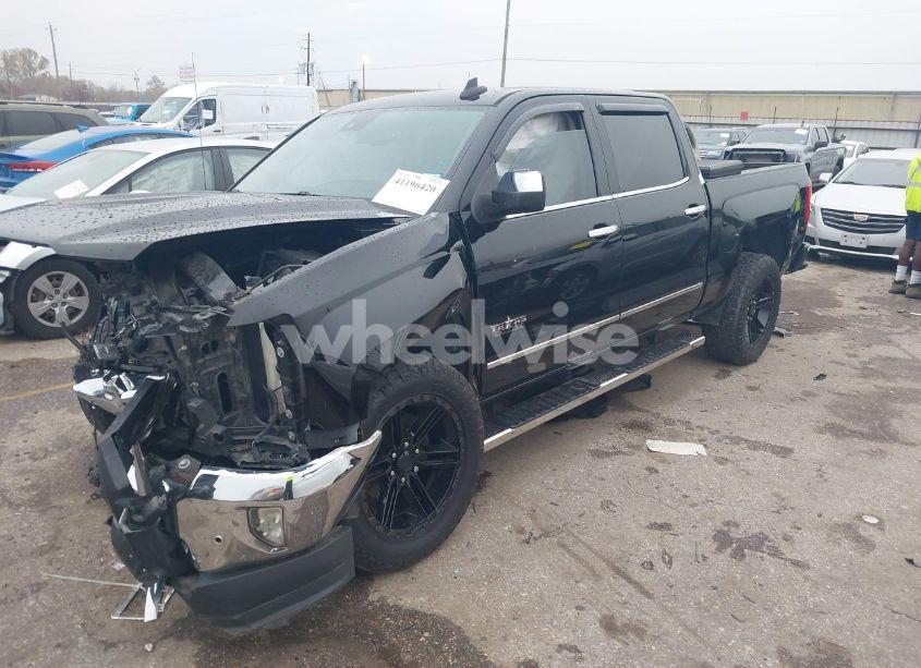 Photo 2 of 2017 Chevrolet Silverado 1500 1LZ (VIN 3GCPCSEC5HG151394)