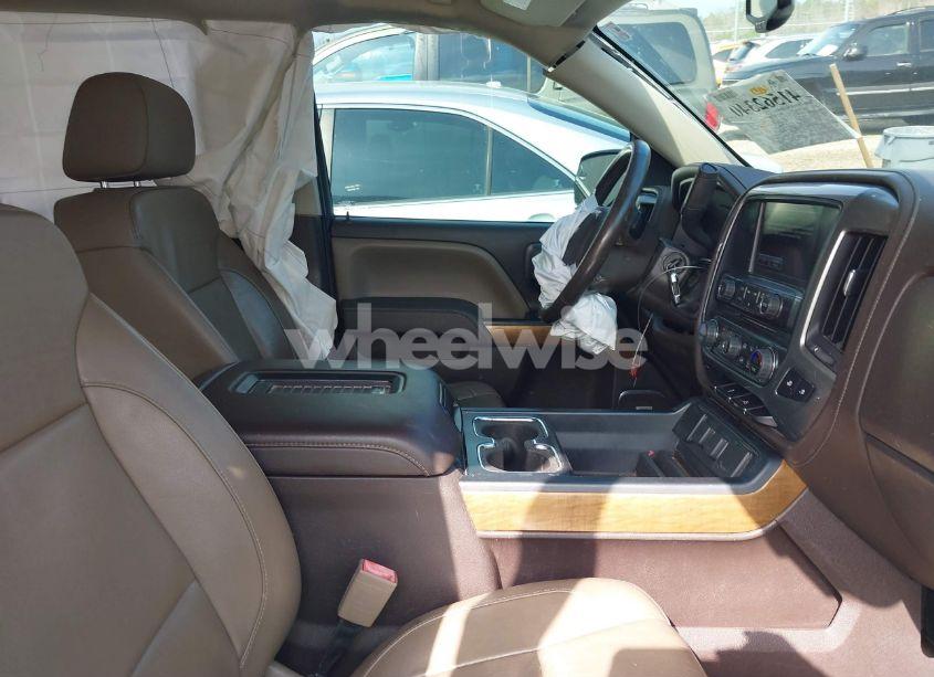 Photo 5 of 2017 Chevrolet Silverado 1500 1LZ (VIN 3GCPCSEC6HG146995)