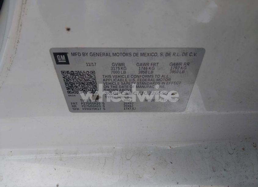 Photo 9 of 2018 Chevrolet Silverado 1500 1LZ (VIN 3GCPCSEC7JG226585)