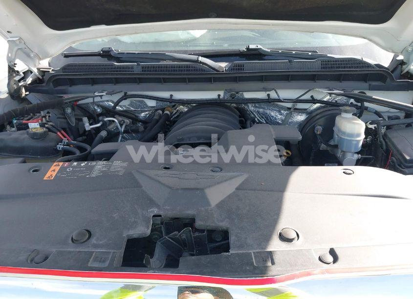 Photo 10 of 2018 Chevrolet Silverado 1500 1LZ (VIN 3GCPCSEC7JG381332)