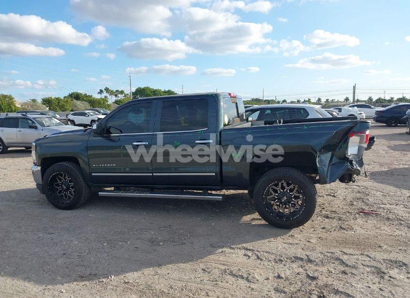 Photo 15 of 2018 Chevrolet Silverado 1500 1LZ (VIN 3GCPCSEC7JG395375)
