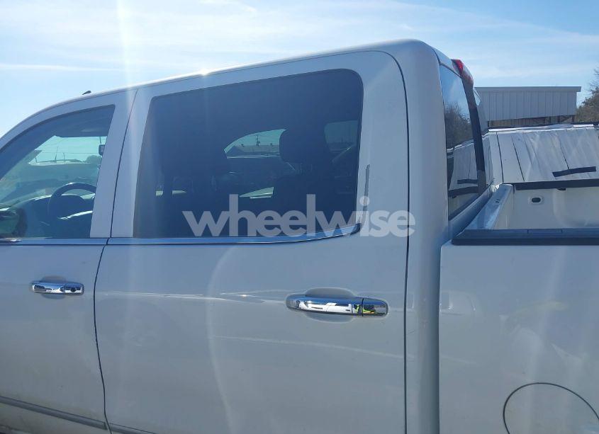 Photo 14 of 2017 Chevrolet Silverado 1500 1LZ (VIN 3GCPCSEC8HG108880)