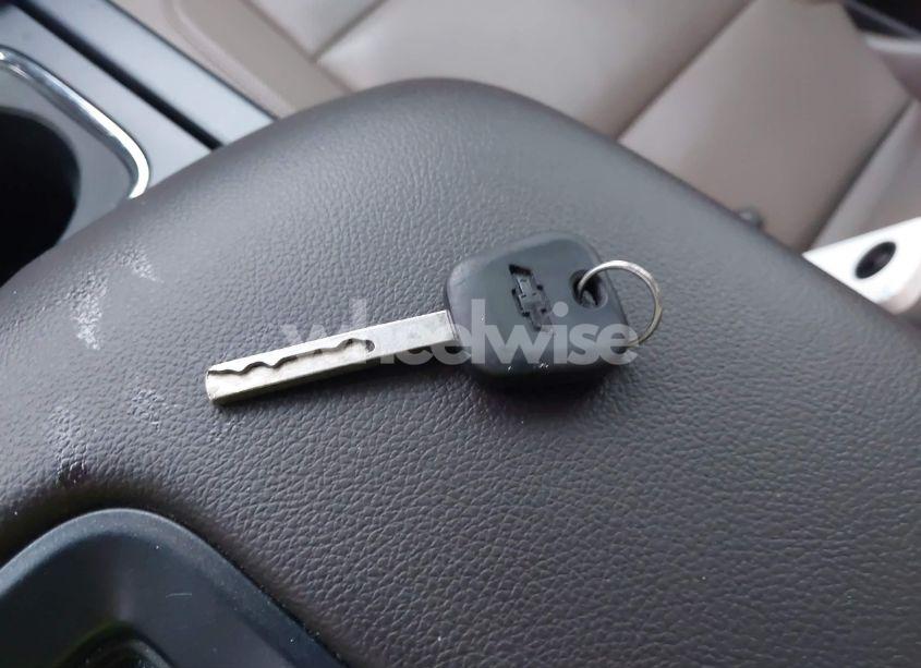 Photo 11 of 2018 Chevrolet Silverado 1500 1LZ (VIN 3GCPCSEC8JG616403)