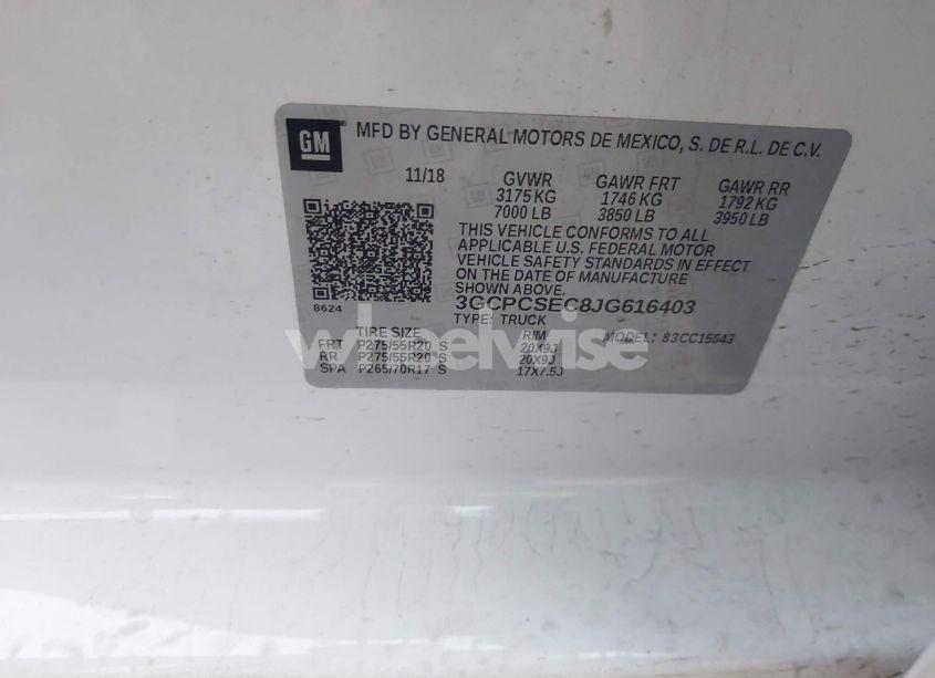 Photo 9 of 2018 Chevrolet Silverado 1500 1LZ (VIN 3GCPCSEC8JG616403)