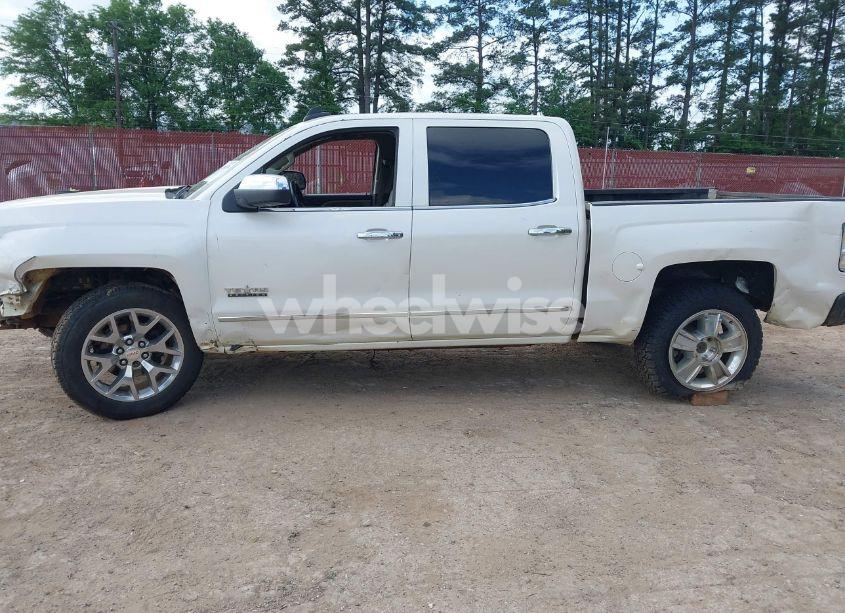 Photo 14 of 2015 Chevrolet Silverado 1500 1LZ (VIN 3GCPCSECXFG305644)