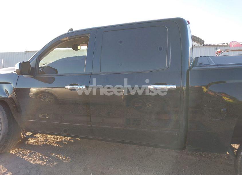Photo 14 of 2018 Chevrolet Silverado 1500 1LZ (VIN 3GCPCSECXJG103363)