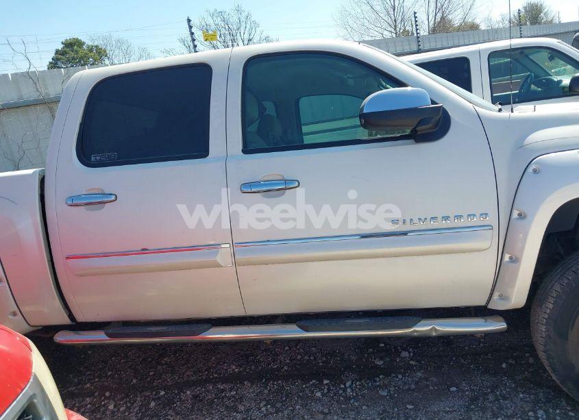 Photo 13 of 2013 Chevrolet Silverado 1500 LTZ (VIN 3GCPCTE00DG196569)