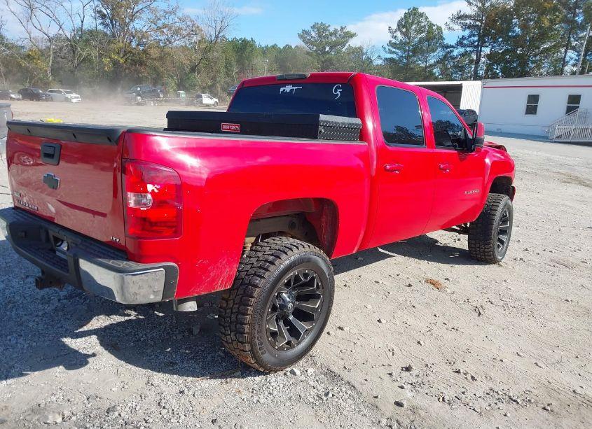 Photo 4 of 2011 Chevrolet Silverado 1500 LTZ (VIN 3GCPCTE04BG280357)